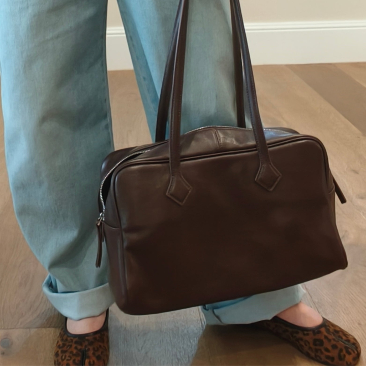 Clara – Bolso tote estructurado elegante